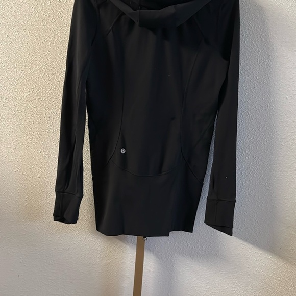 Lululemon dance studio Black Jacket - Picture 6 of 11